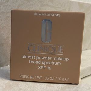 CLINIQUE almost powder makeup broad spectrum spf 18 02 neutral fair (VF/MF)